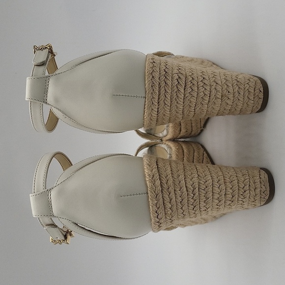 1020- MICHAEL Michael Kors Kimberly Espadrille Wedge Sandals Size 8.5 NWT - Picture 4 of 9
